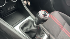 Renault Captur 1.3 Mild hybrid 140 R.S. Line 5dr Petrol Hatchback